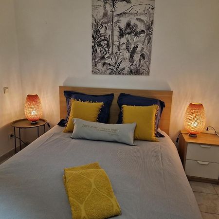 Вилла Chez Marie Bessan Экстерьер фото